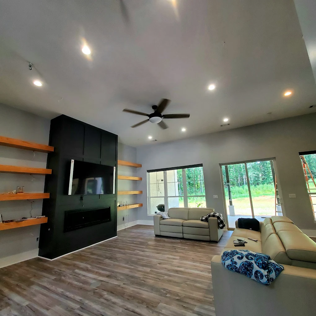 Cassandra Knapp Electrical job photo