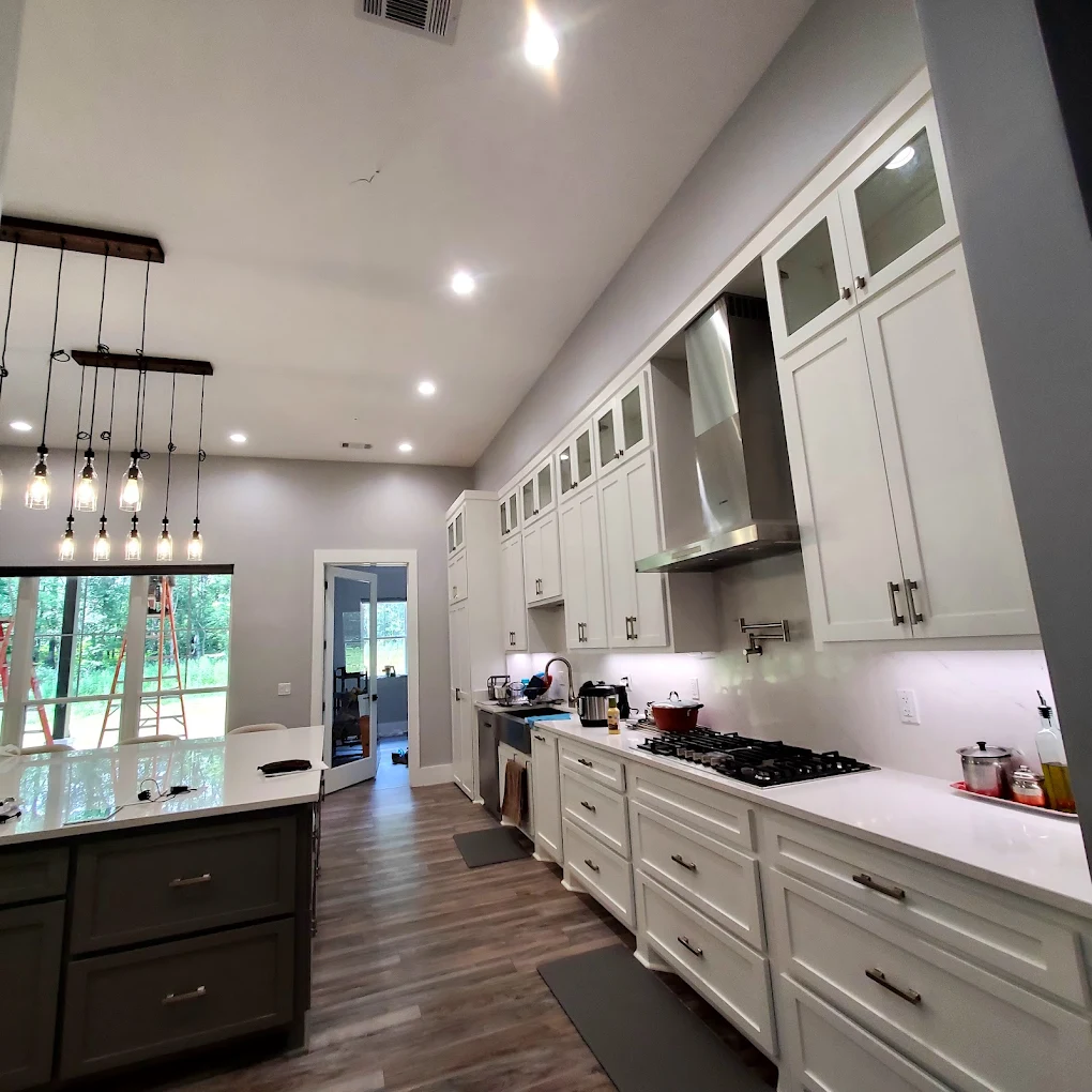 Cassandra Knapp Electrical job photo